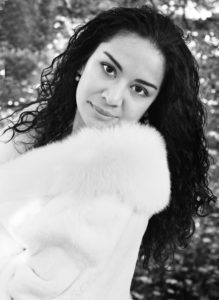 Portrait der Pianistin Eleonora Kotlibulatova